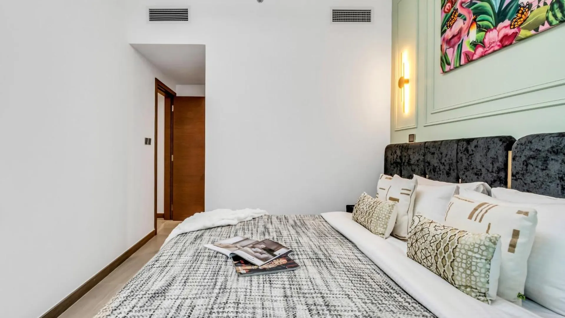 The Smart Concierge - Urban Oasis By Missoni Apartment Dubai 0*,  United Arab Emirates